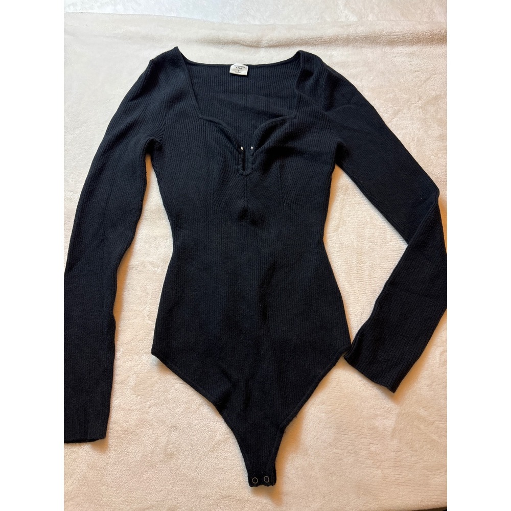 Abercrombie & Fitch Black Ribbed Sweetheart Neckline Long Sleeve Bodysuit Medium